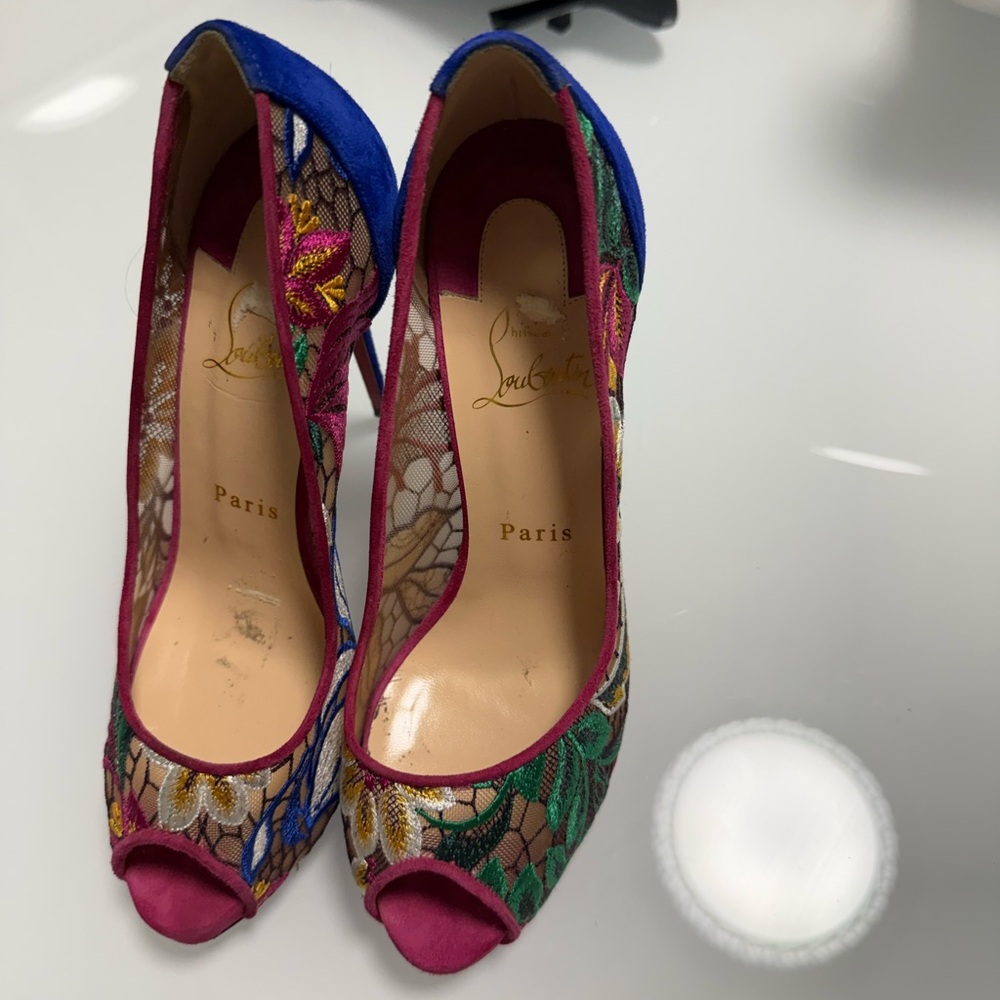 Christian Louboutin Blue Suede & Multicolor Embroidered Floral Heels - Picture 4 of 5